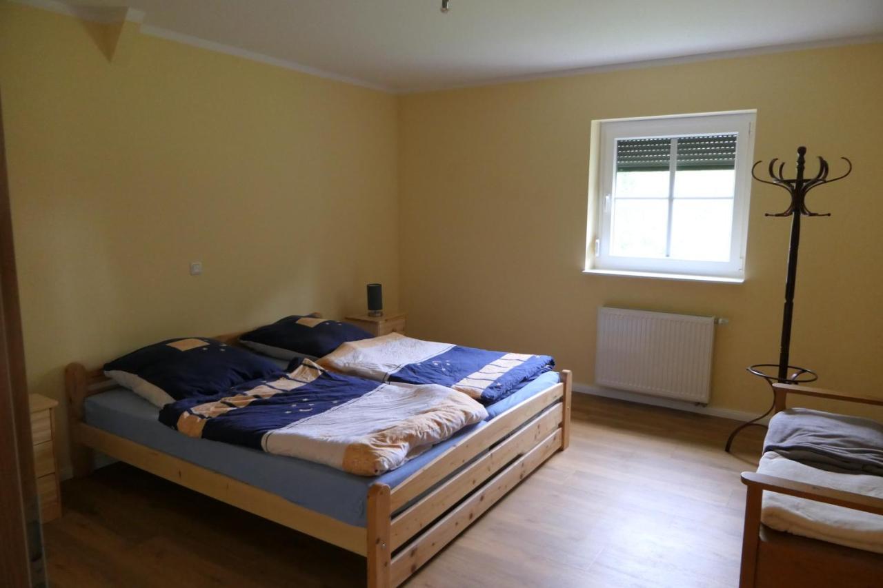 Ferienwohnung Weideglueck Osten Extérieur photo